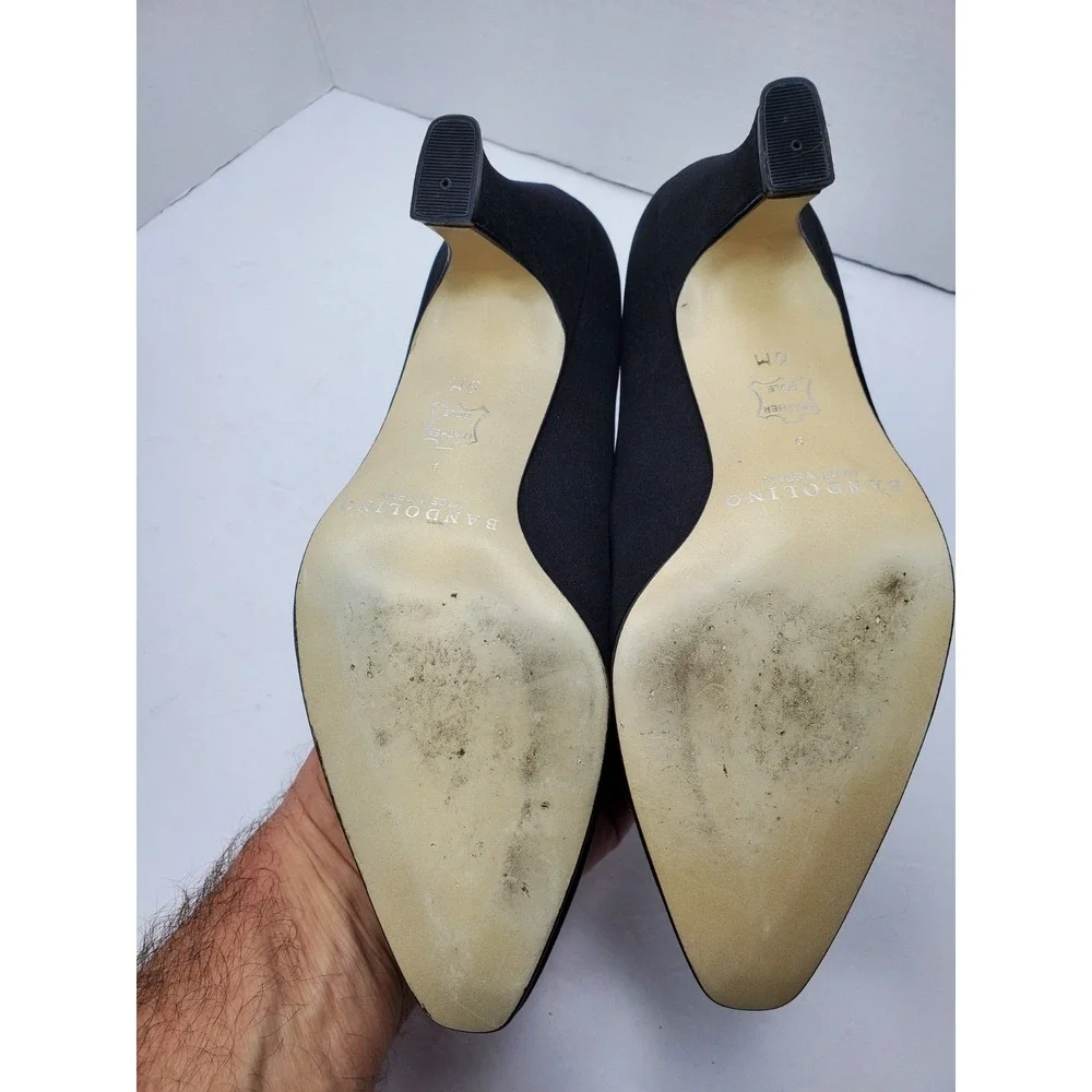 Bandolino Candy Womens Pump Dress Shoe Black Fabric &Leather 2-1/4 Heels Size 6M